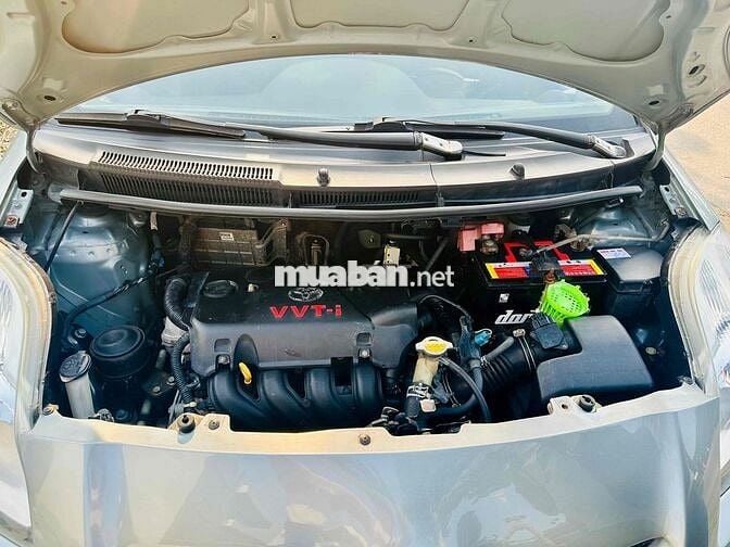 Toyota Yaris số tự động nhập Thái