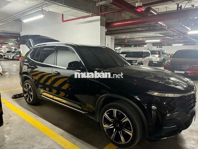 VinFast Lux SA2.0 2020 Premium 2.0 AT - 69000 km