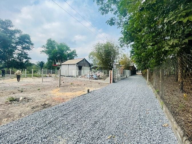 Em bán đất giúp bà cô. Giá chốt chính xác 800tr/126,3m2, SHR, bao công