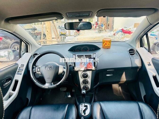 Toyota Yaris số tự động nhập Thái