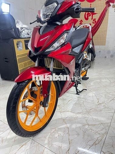 Honda winner v1 đời 2018 xe lướt odo 8k km