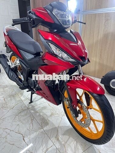 Honda winner v1 đời 2018 xe lướt odo 8k km