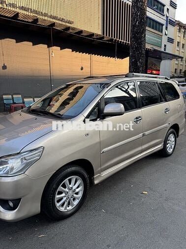 Toyota Innova 2012 Số Tự Động