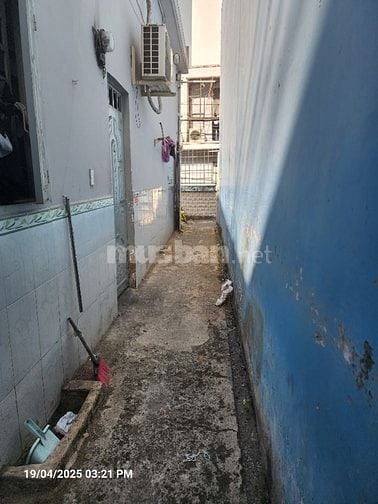 Phòng trọ mới 20 m2, gần Vincom, chợ Nguyễn Xí, bến xe miền Đông