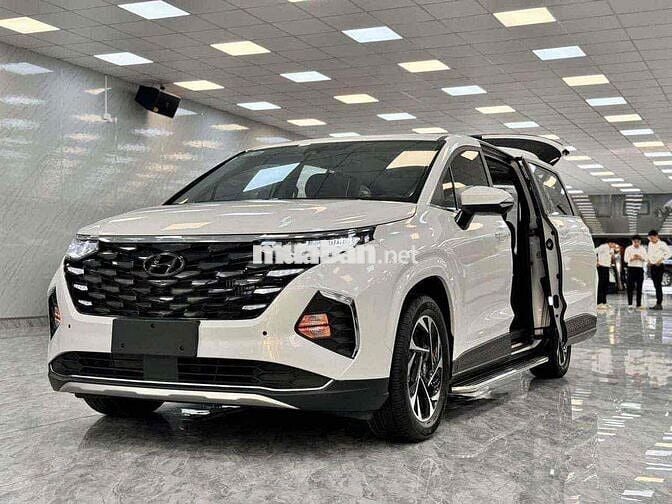 THANH LÝ XE CUSTIN 2024 TẠI HÃNG-GIÁ THƯƠNG LƯỢNG