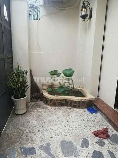 Cho thuê nhà 460/9a nguyễn tri phương , phường 9, quận 10