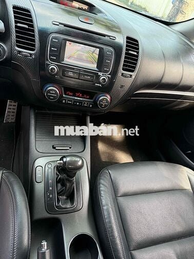Kia Cerato 2013 - 98000 km