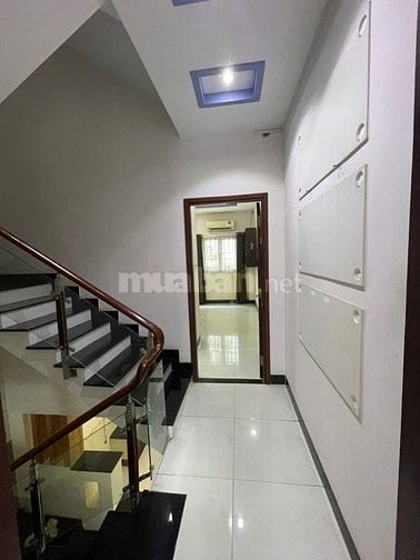 cho thuê nhà đườn 32 khu Tân Quy Đông p. Tân Phong Quận 7