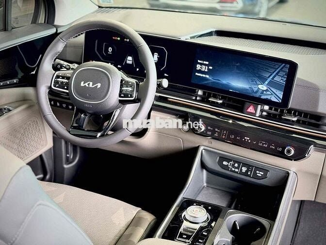 Kia New Carnival 2024 2.2D Premium 8 chỗ