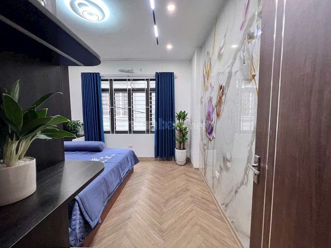 Bán tòa nhà căn hộ dịch vụ, diện tích 120m2 , 8 tầng, 25 phòng, 150tr