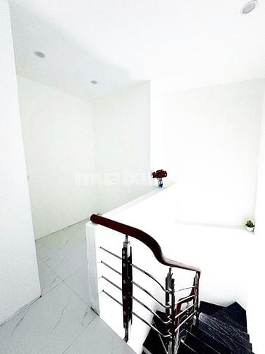 PHẢI NHANH_5,38TỶ CÓ NHÀ VĂN CHƯƠNG ĐẸP NỘI THẤT XỊN 3PN, NGÕ 3 GÁC