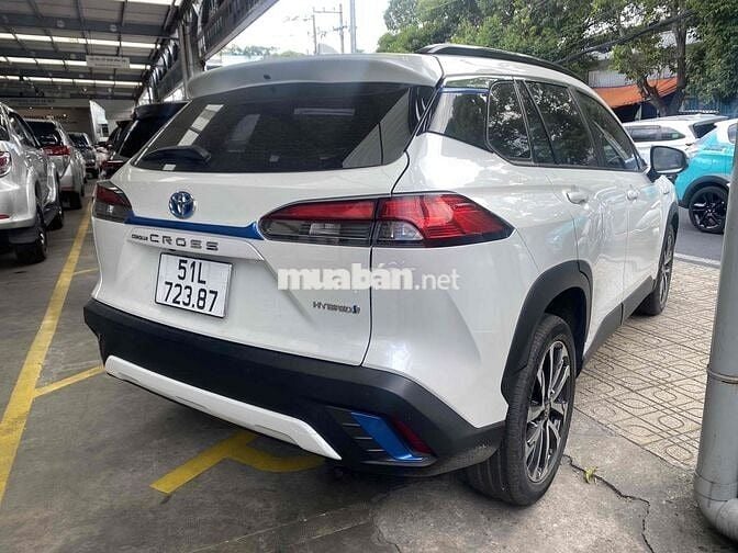 Toyota Corolla Cross 2021 xăng điện, xe gia đình
