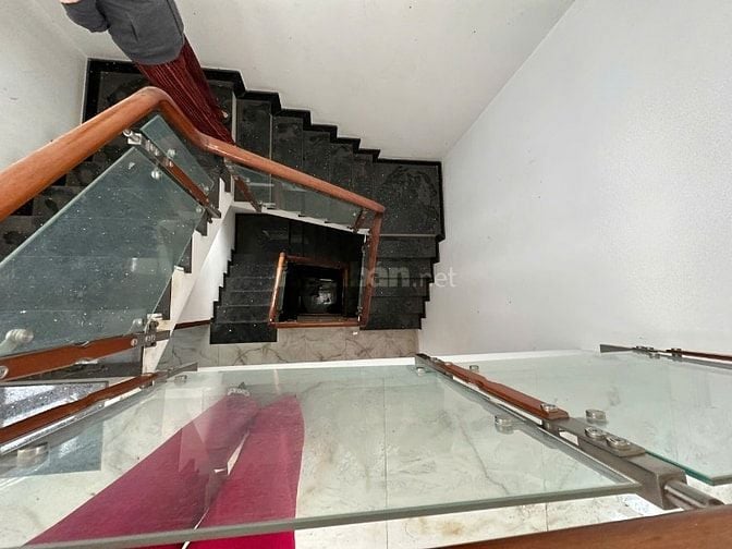 Bán nhà 4 tầng 102m2 đường Phạm thế Hiển, Quận 8 giá nhỉnh 7 tỷ