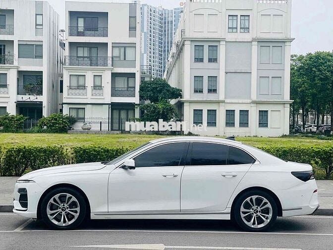 VinFast Lux A2.0 2020 Plus 2.0 AT - 50000 km