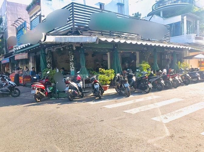 Sang quán cafe góc 2 Mặt Tiền Tân Phú