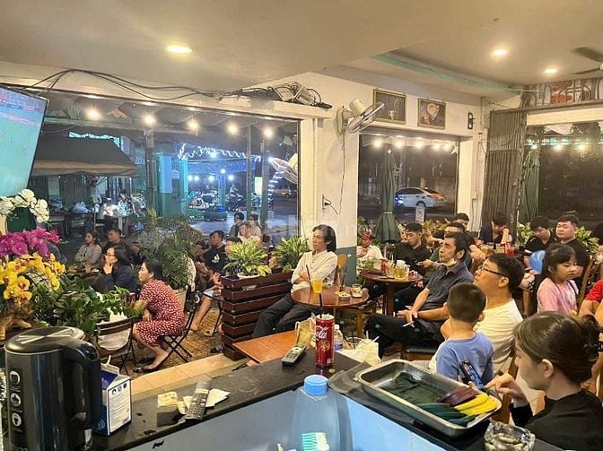 Sang quán cafe góc 2 Mặt Tiền Tân Phú