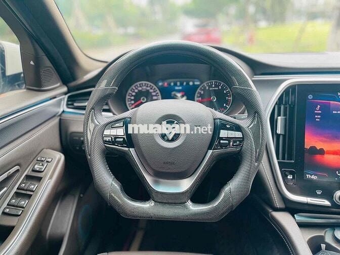VinFast Lux A2.0 2020 Plus 2.0 AT - 50000 km