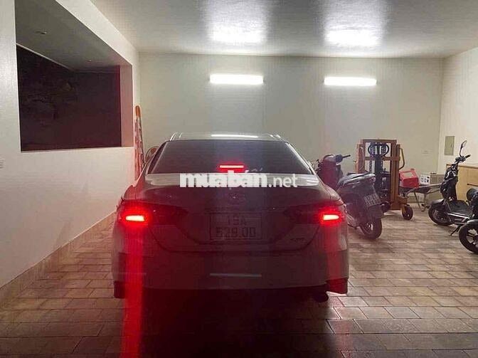 Toyota Camry 2023 2.5Q - 3v Km Xe công chức