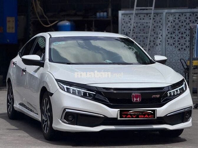 HONDA CIVIC 2018 – XE ĐẸP GIÁ TỐT – CHẠY LÀ MÊ!
