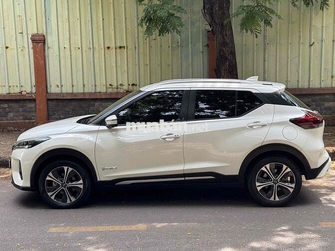Nissan Kicks 2023 e-Power V - 190000 km