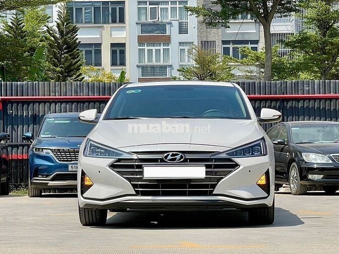 Elantra 2021 2.0 AT 21000km xe ít đi còn mới