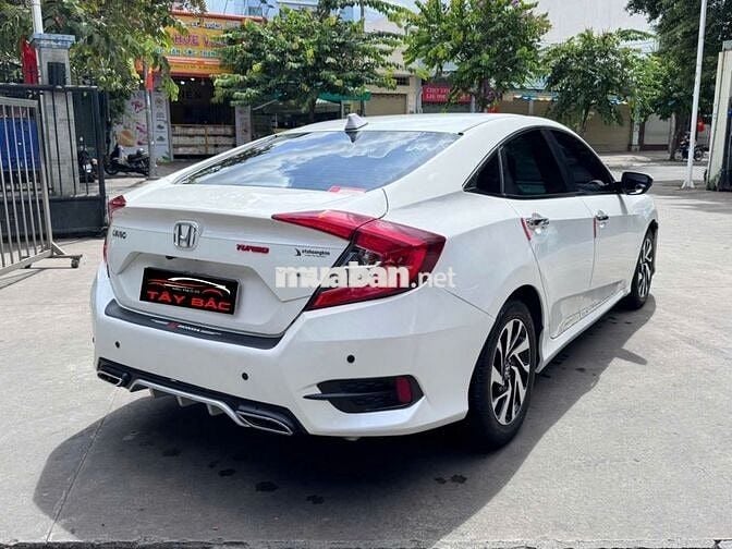 HONDA CIVIC 2018 – XE ĐẸP GIÁ TỐT – CHẠY LÀ MÊ!