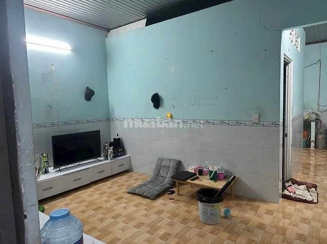 nợ nhiều nên cần bán gấp nhà Đ.Bà Điểm 4, Hóc Môn 72m2 SHR. Giá 780tr