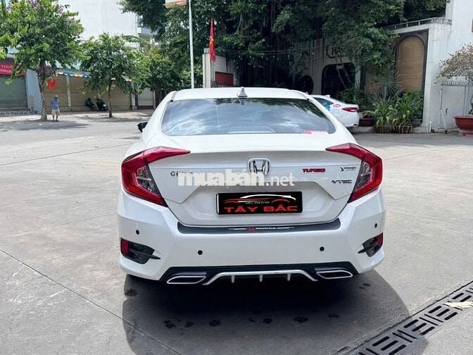 HONDA CIVIC 2018 – XE ĐẸP GIÁ TỐT – CHẠY LÀ MÊ!
