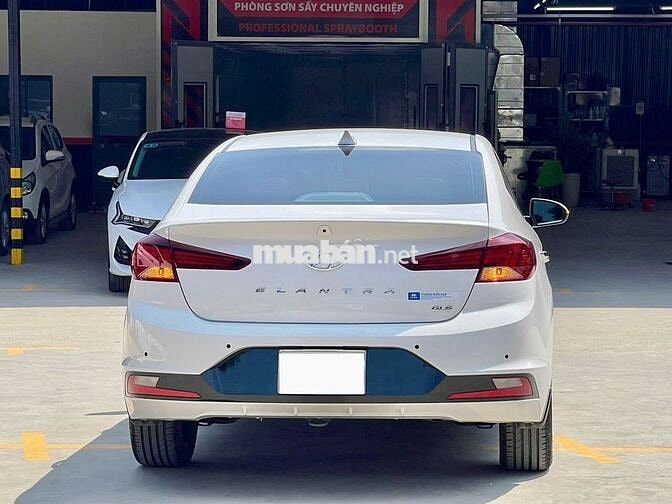 Elantra 2021 2.0 AT 21000km xe ít đi còn mới