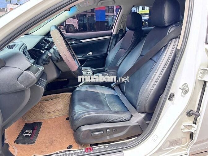 HONDA CIVIC 2018 – XE ĐẸP GIÁ TỐT – CHẠY LÀ MÊ!