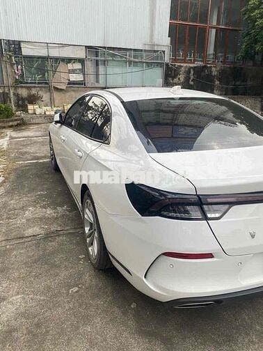 VinFast Lux A2.0 2022 A2.0 Tiêu chuẩn - 40000 km