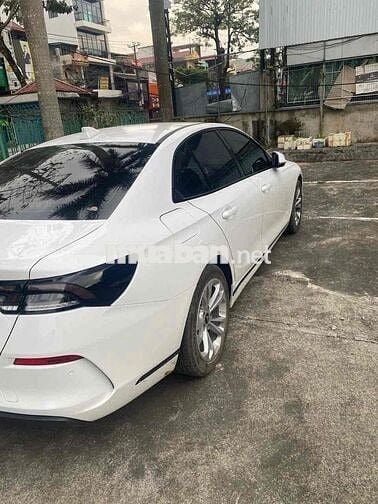 VinFast Lux A2.0 2022 A2.0 Tiêu chuẩn - 40000 km