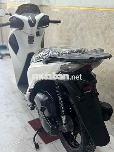 SH 125 ABS đời 2017 trắng đen mới keng