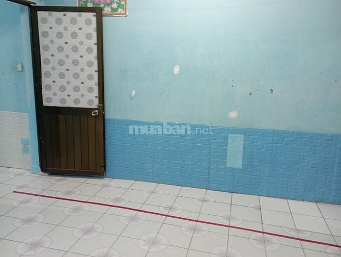 Cho thuê nguyên căn nhà cấp 4.