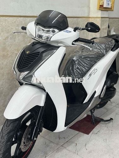 SH 125 ABS đời 2017 trắng đen mới keng