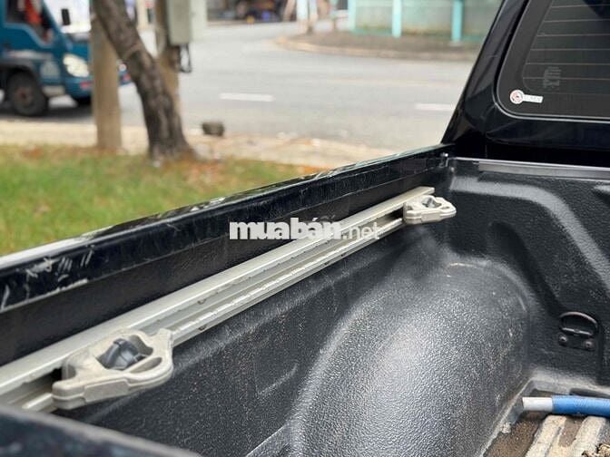Nissan Navara 2022 VL2.3 AT 4WD Cao cấp - 75000km