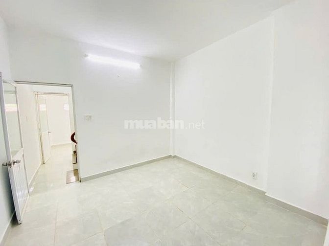 Chú Sáu nhờ bán nhà 85m²,Trần Quang Diệu, P14, Q3.Xây 1 lầu sân thượng