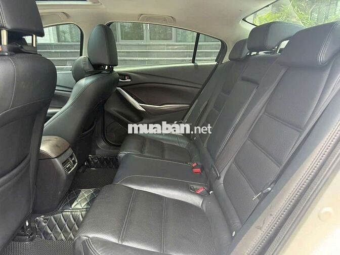 Mazda 6 2020 2.0L Luxury - 80000 km