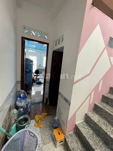 Cần bán gấp nhà đúc 3,5 tấm, sát MT Cao Xuân Dục, P12, Q8. N3,4m x16m