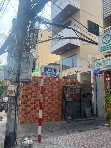 Cần bán gấp nhà đúc 3,5 tấm, sát MT Cao Xuân Dục, P12, Q8. N3,4m x16m