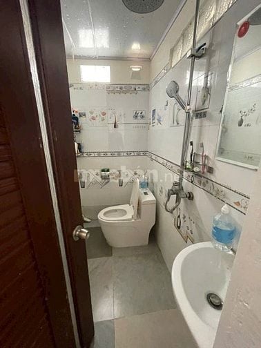 Cần bán gấp nhà đúc 3,5 tấm, sát MT Cao Xuân Dục, P12, Q8. N3,4m x16m