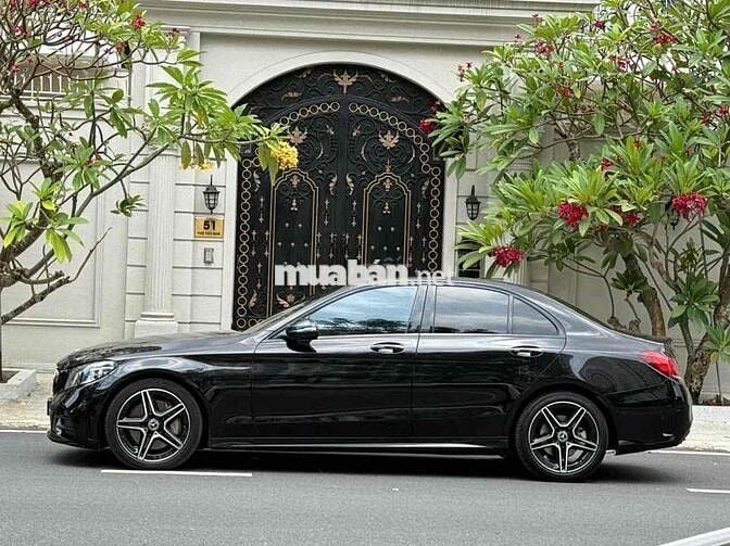 Mercedes C300 AMG model 21, 1 chủ cực đẹp