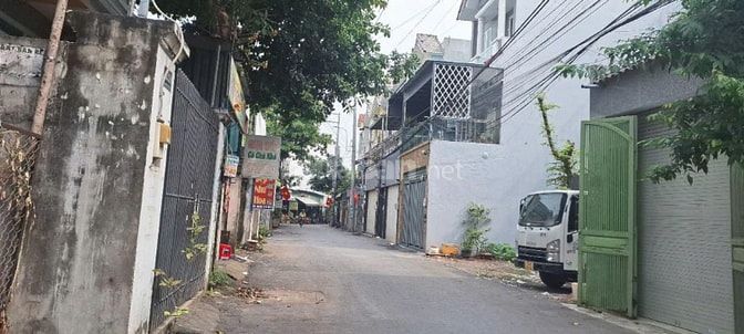 Bán nhà 2 tầng trung tâm Quận 9 - 5.150 tỷ