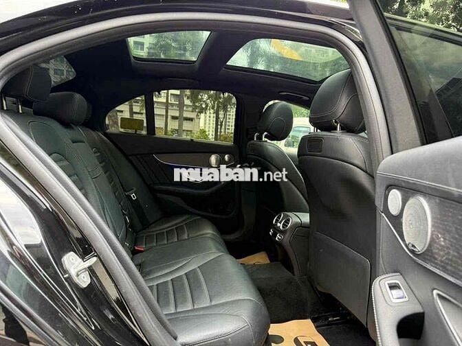 Mercedes C300 AMG model 21, 1 chủ cực đẹp