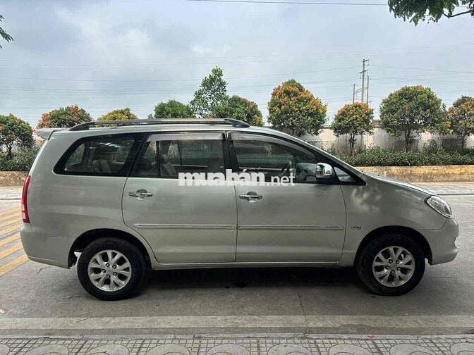 Gia đình cần bán Toyota Innova 2007 G