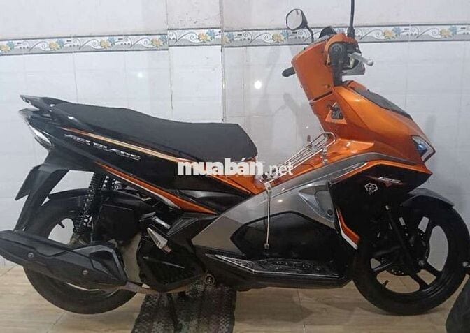 Bán xe Air Blade 2017 125cc,máy zin êm chính chủ