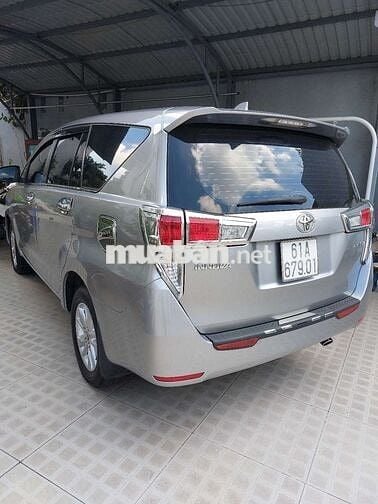 Toyota Innova 2019 2.0E - 127000 km