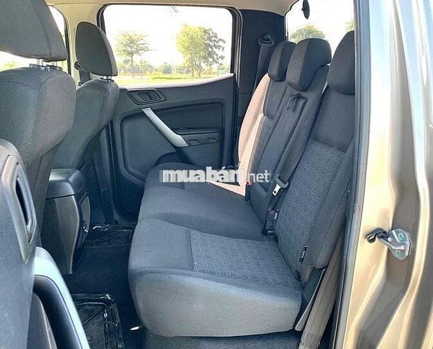 Ford Ranger 2019 XLS Số Sàn Bền Bỉ