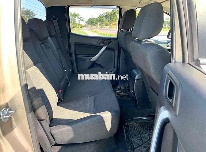 Ford Ranger 2019 XLS Số Sàn Bền Bỉ