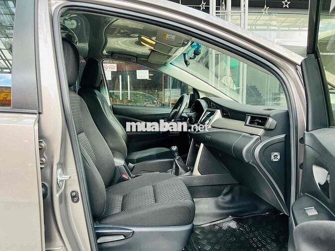 INNOVA MT 2021 LƯỚT 16.000 KM NHƯ MỚI